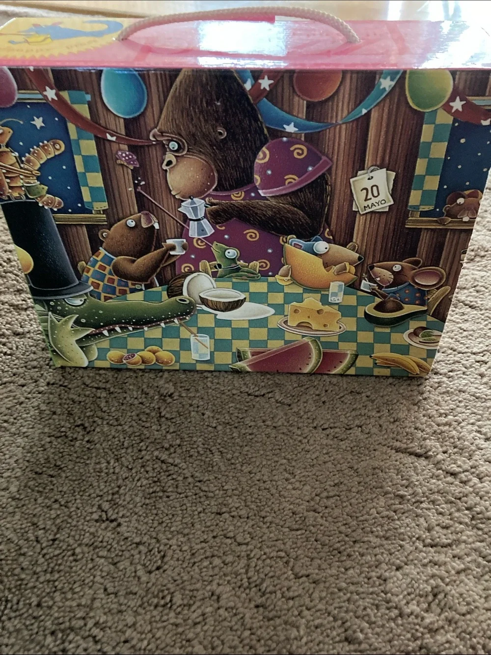 Mud puppy puzzle 70 pieces comes in original box large pieces complete!